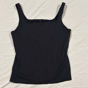 Nike Yoga Luxe Dri-FIT Women's Square Neck Training Tank Top